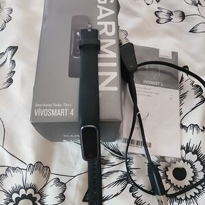 Garmin vivosmart 4